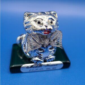 N.F.C. Modelli Firmati Vintage Silver Clad Cat with .925 Silver Bow Lucite Base